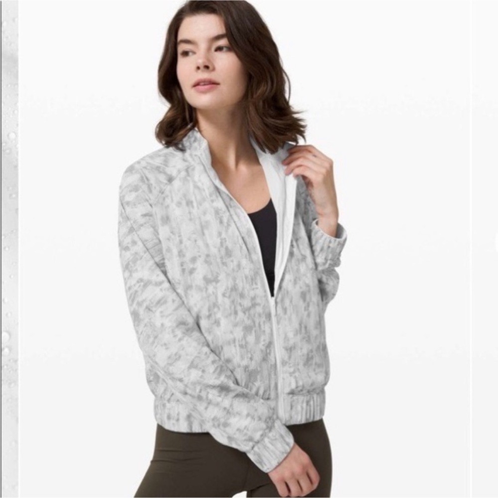 LuluLemon Reversible Jacket - Grey and White